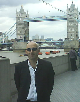 Jayl @ the Scoop - Tower Bridge - London - July 2007 - by Ruth Mundy  ©